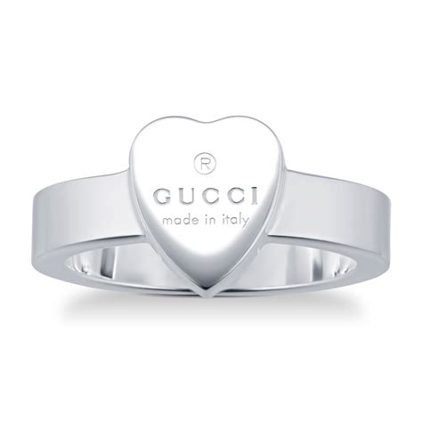 gucci trademark silver heart ring